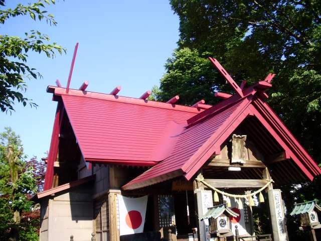 寺社の屋根、外壁のリフォームも